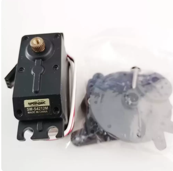 Servo Metal Gear - SpringRC SM-4212M 60g/12kg-cm/0.13sec Metalen Tandwielen Digitale